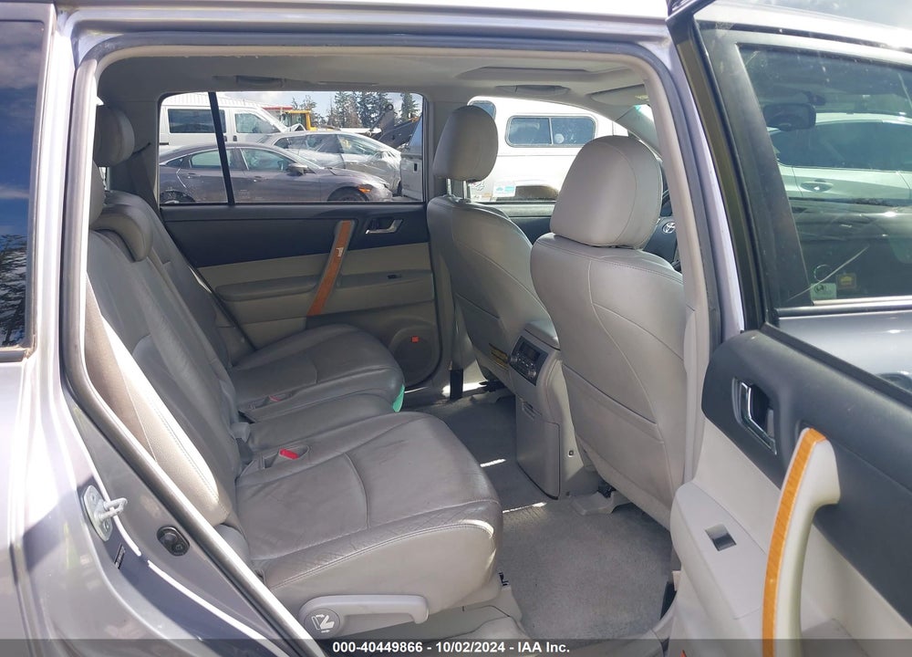 2008 TOYOTA HIGHLANDER HYBRID LIMITED VIN: JTEEW44A782025388