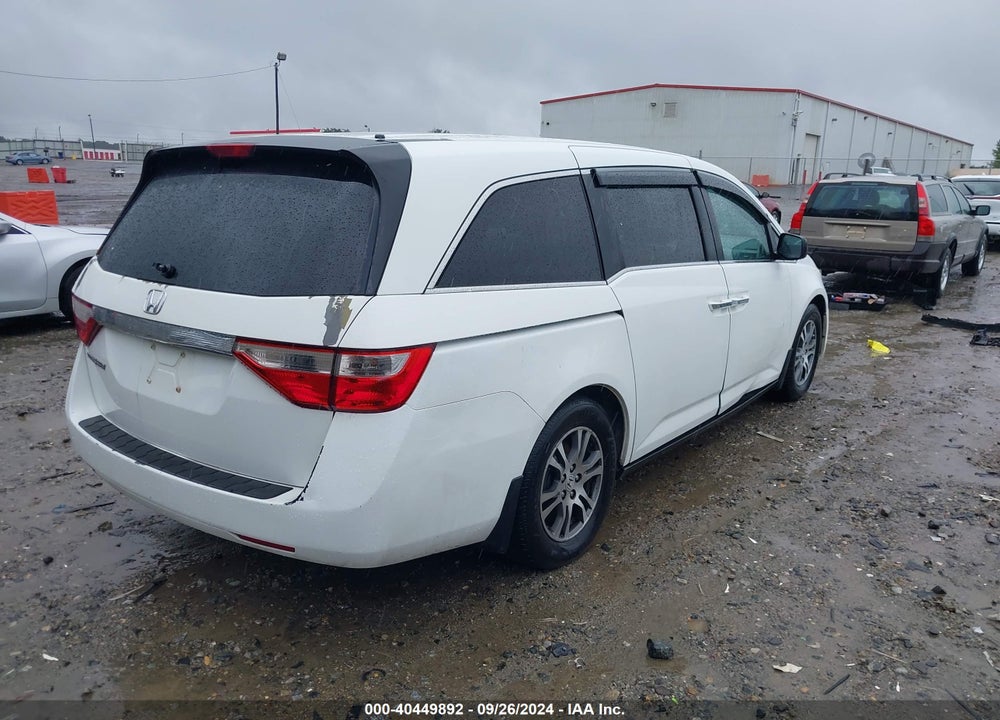 2011 HONDA ODYSSEY EX VIN: 5FNRL5H46BB037318