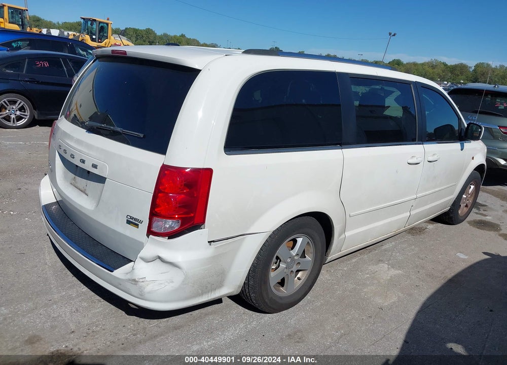 2011 DODGE GRAND CARAVAN CREW VIN: 2D4RN5DG7BR721196