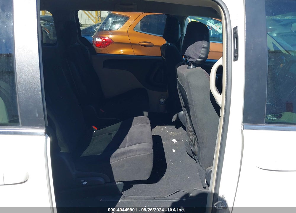 2011 DODGE GRAND CARAVAN CREW VIN: 2D4RN5DG7BR721196
