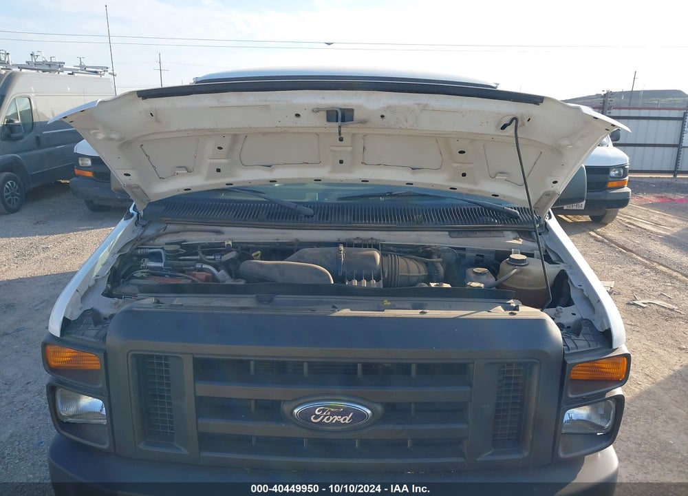 2011 FORD E-350 SUPER DUTY XL VIN: 1FBSS3BL1BDA04067