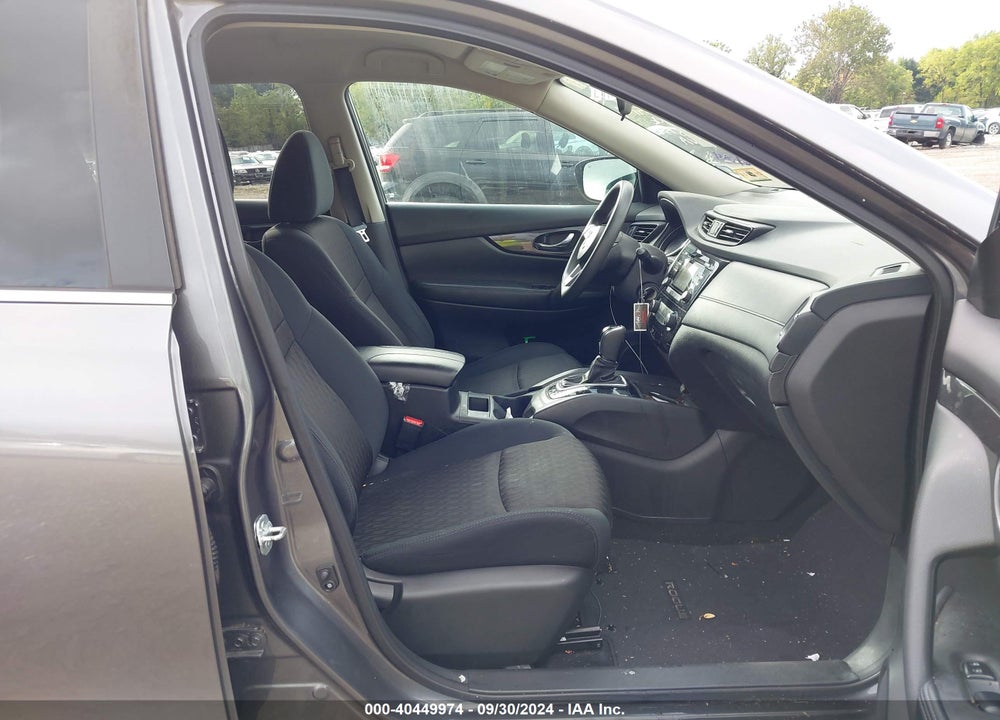 2017 NISSAN ROGUE S VIN: 5N1AT2MV7HC775754