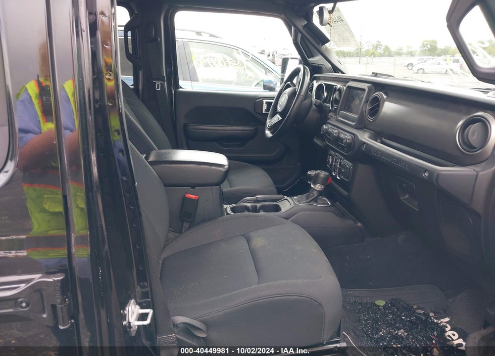 2019 JEEP WRANGLER UNLIMITED SPORT S 4X4 VIN: 1C4HJXDG3KW627467