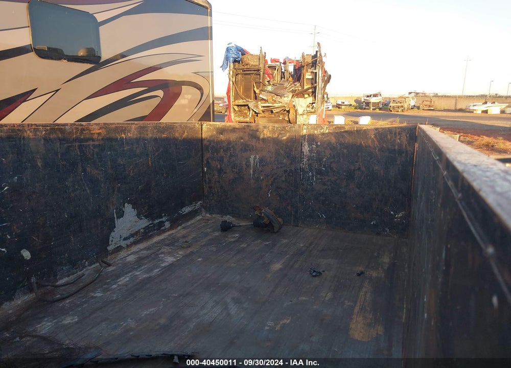 2018 DUMP TRAILER VIN: 1R9BD1222JF600711
