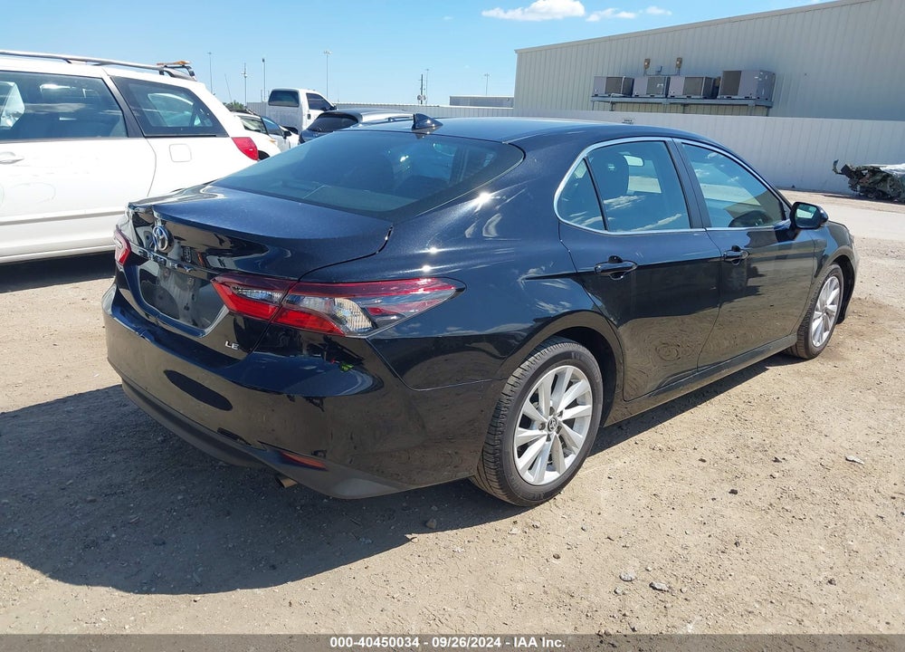 2022 TOYOTA CAMRY LE VIN: 4T1C11AK8NU645975