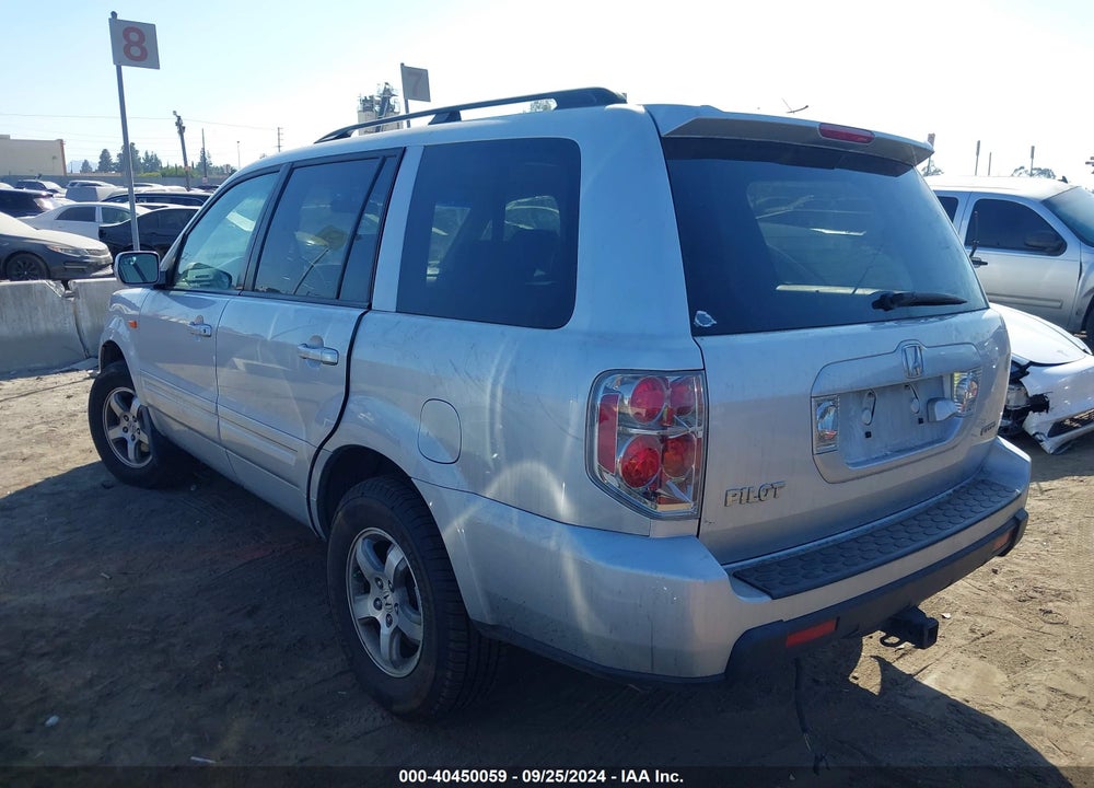 2008 HONDA PILOT EX-L VIN: 5FNYF187X8B056002