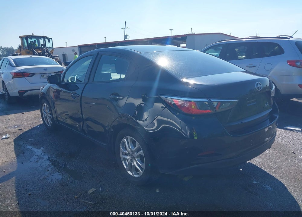 2016 SCION IA VIN: 3MYDLBZV0GY134592