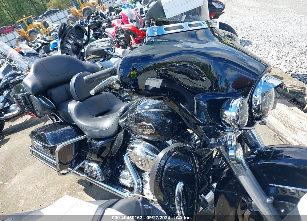 2012 HARLEY-DAVIDSON FLHTCU ULTRA CLASSIC ELECTRA GLD VIN: 1HD1FCM19CB639024