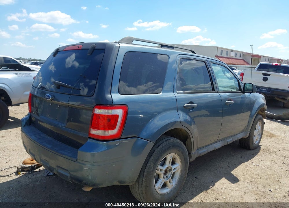 2010 FORD ESCAPE XLT VIN: 1FMCU0D72AKA02312