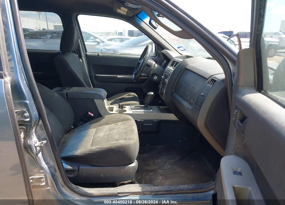 2010 FORD ESCAPE XLT VIN: 1FMCU0D72AKA02312