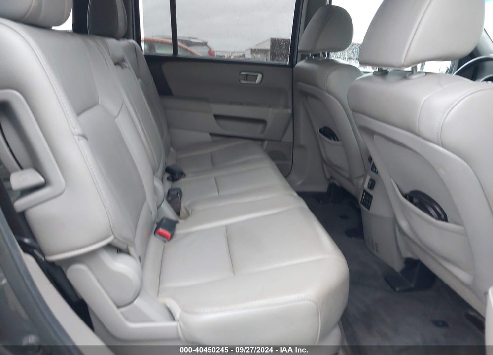 2012 HONDA PILOT TOURING VIN: 5FNYF4H92CB072268