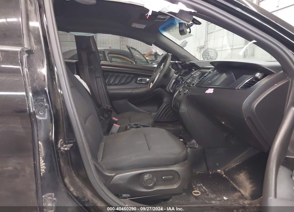 2017 FORD POLICE INTERCEPTOR VIN: 1FAHP2MK5HG121119