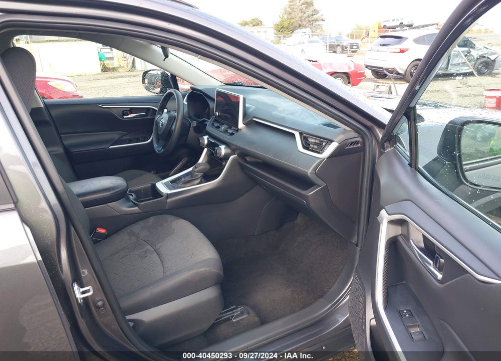2024 TOYOTA RAV4 XLE VIN: 2T3P1RFV7RC430363