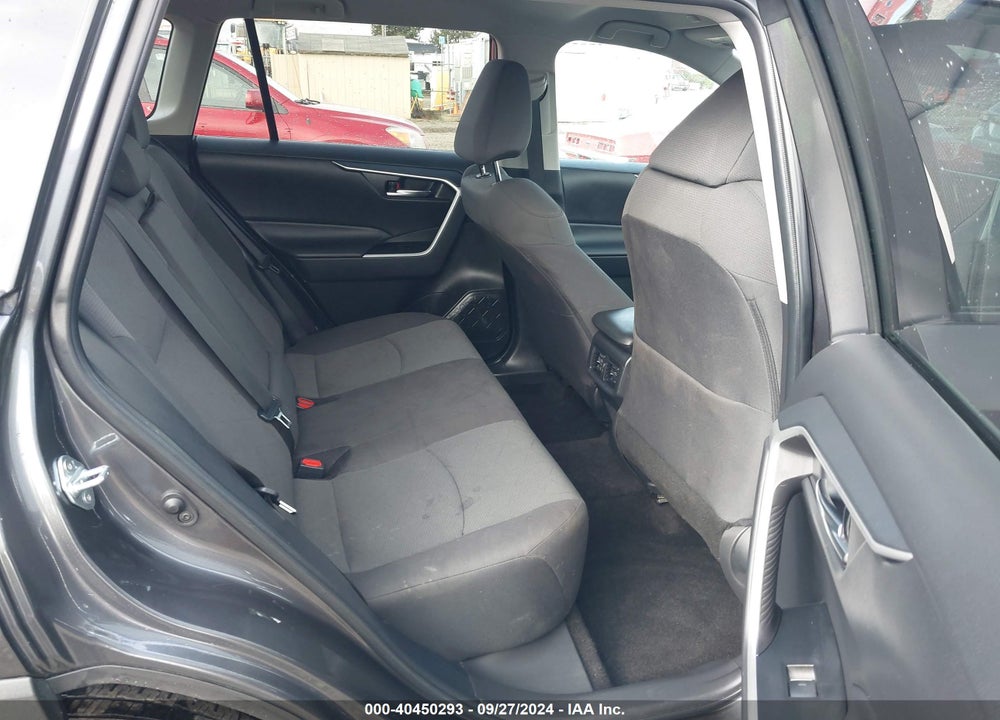 2024 TOYOTA RAV4 XLE VIN: 2T3P1RFV7RC430363