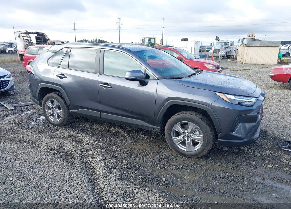 2024 TOYOTA RAV4 XLE VIN: 2T3P1RFV7RC430363