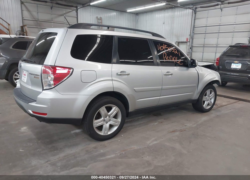 2010 SUBARU FORESTER 2.5X PREMIUM VIN: JF2SH6CC1AH704903