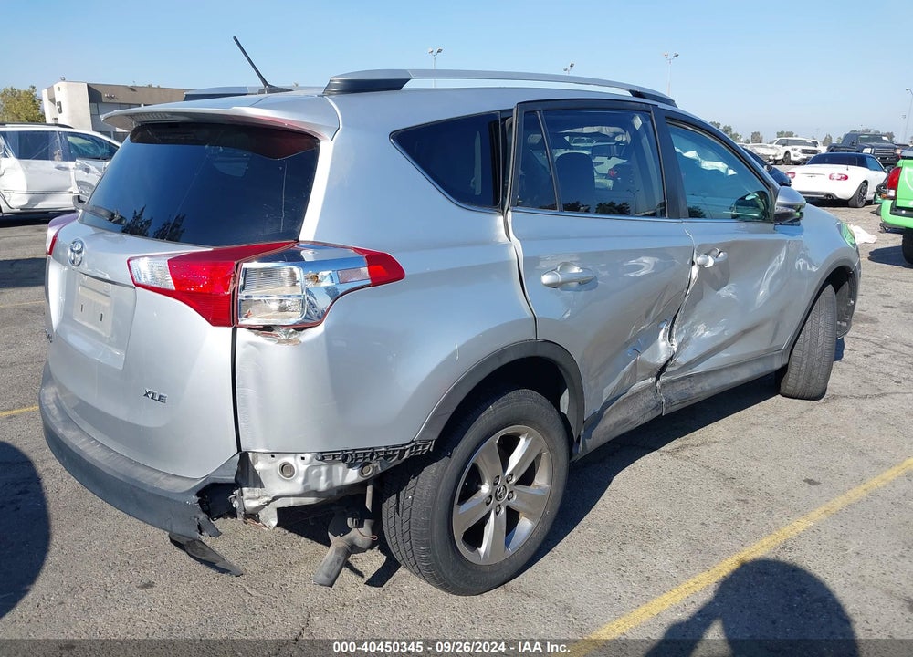 2015 TOYOTA RAV4 XLE VIN: 2T3WFREV2FW148348