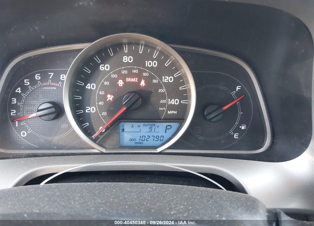 2015 TOYOTA RAV4 XLE VIN: 2T3WFREV2FW148348