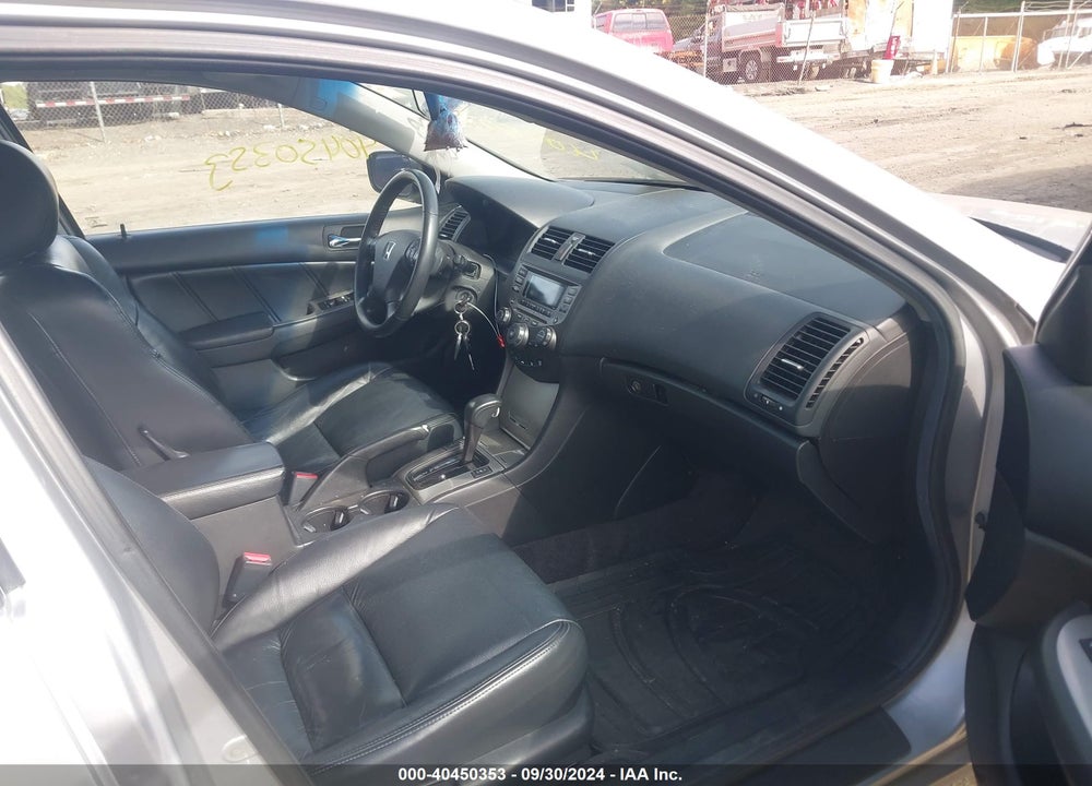 2007 HONDA ACCORD 2.4 EX VIN: 1HGCM56817A077963