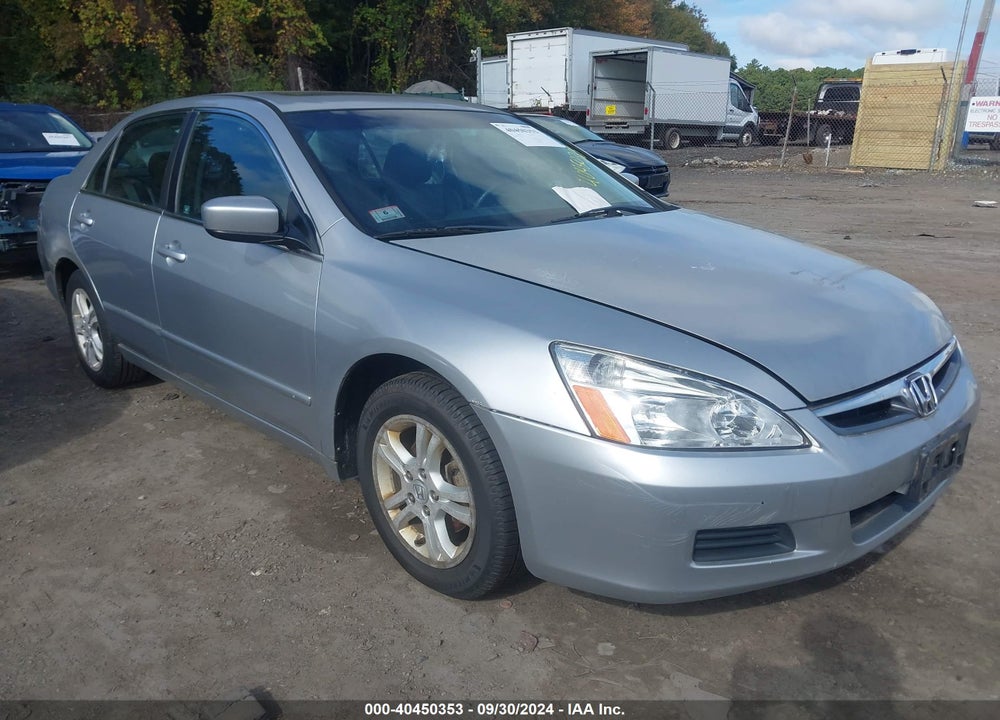 2007 HONDA ACCORD 2.4 EX VIN: 1HGCM56817A077963