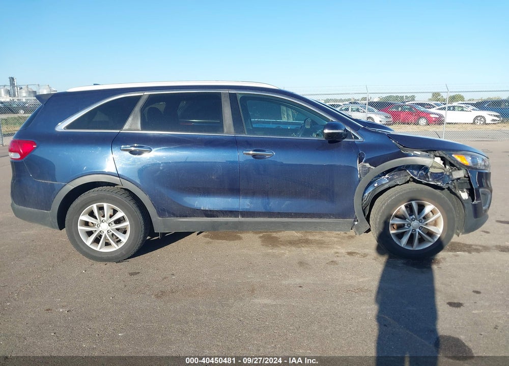 2016 KIA SORENTO 2.4L LX VIN: 5XYPG4A37GG123471