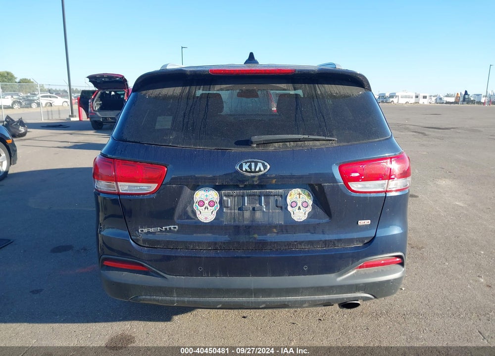 2016 KIA SORENTO 2.4L LX VIN: 5XYPG4A37GG123471