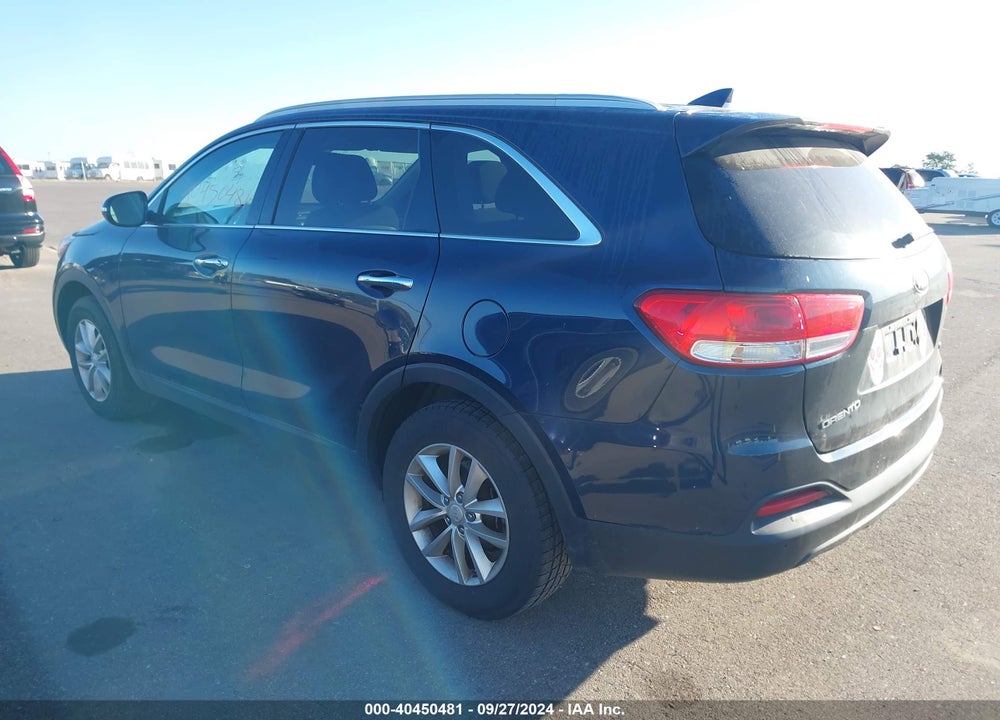 2016 KIA SORENTO 2.4L LX VIN: 5XYPG4A37GG123471
