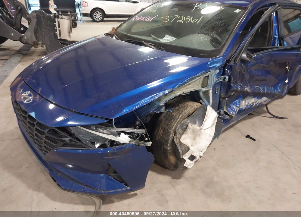 2023 HYUNDAI ELANTRA SEL VIN: KMHLM4AG8PU372561
