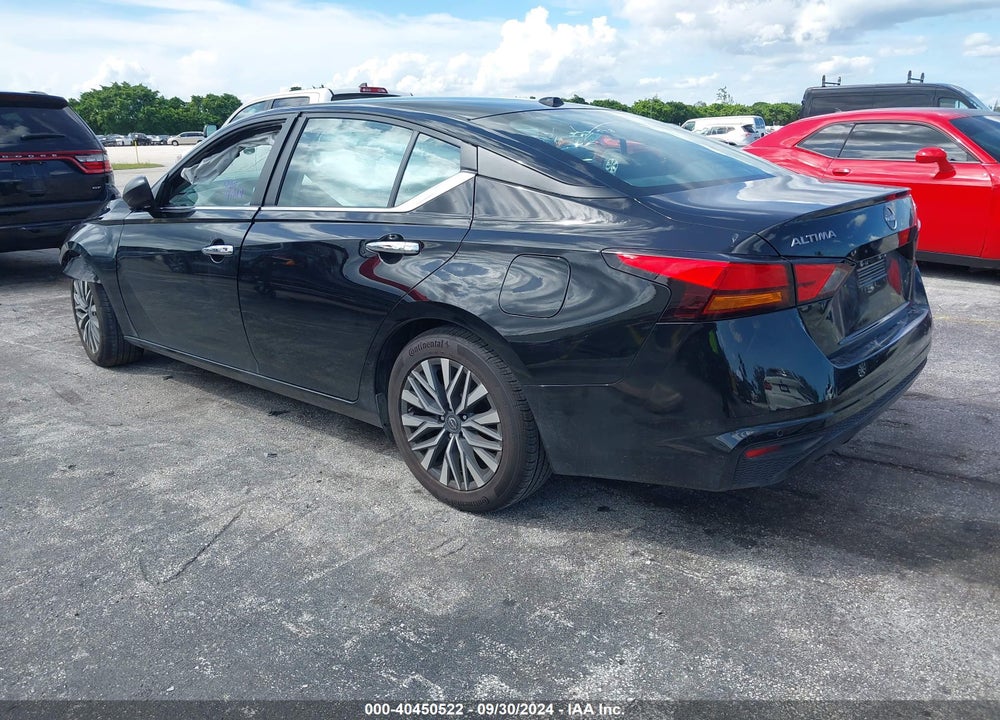 2024 NISSAN ALTIMA SV FWD VIN: 1N4BL4DV4RN321882