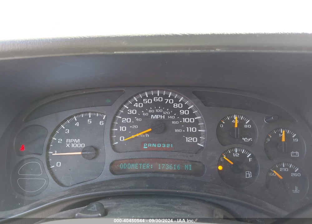 2003 CHEVROLET SUBURBAN 1500 LS VIN: 1GNEC16T03J306321