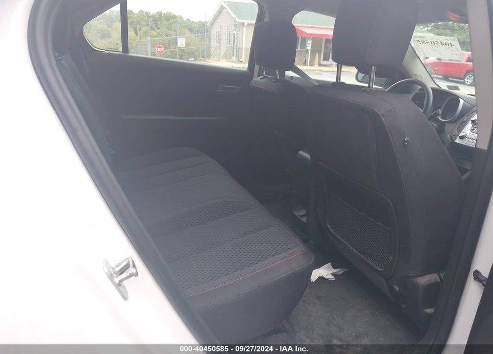 2015 CHEVROLET EQUINOX LS VIN: 2GNFLEEK4F6419856