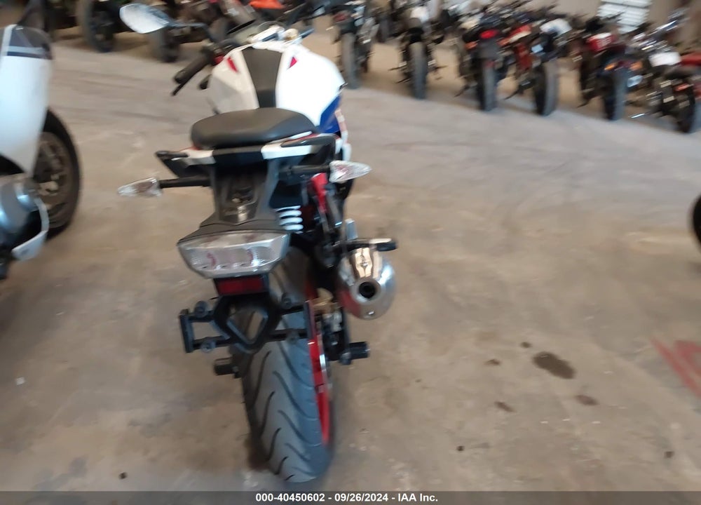 2023 BMW G310 R VIN: WB30G4306PRA42202