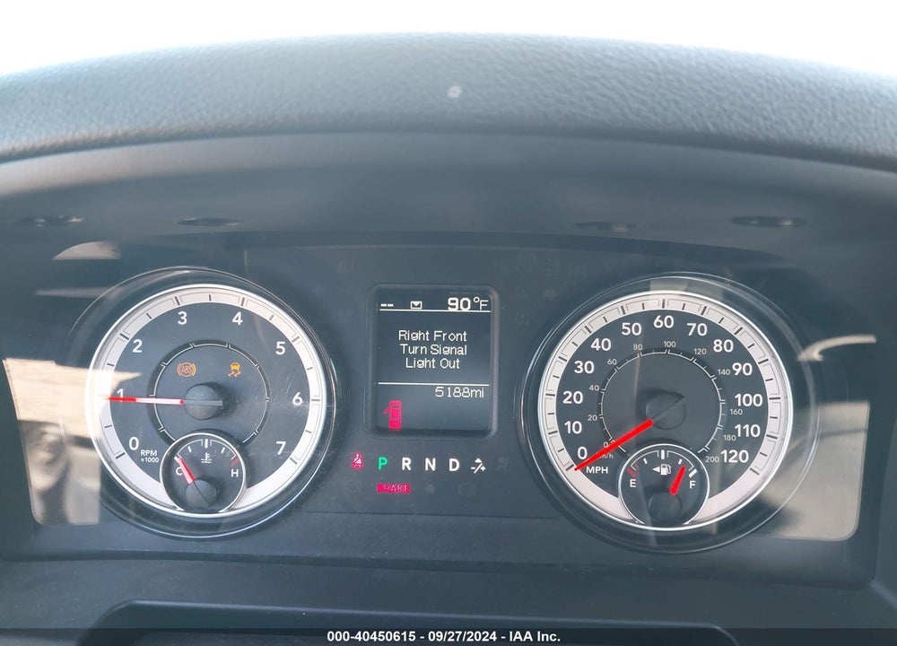 2023 RAM 1500 CLASSIC SLT REGULAR CAB 4X4 8' BOX VIN: 3C6JR7EG0PG672033