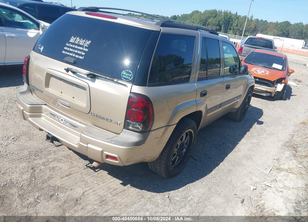 2004 CHEVROLET TRAILBLAZER LS VIN: 1GNDT13S242311152
