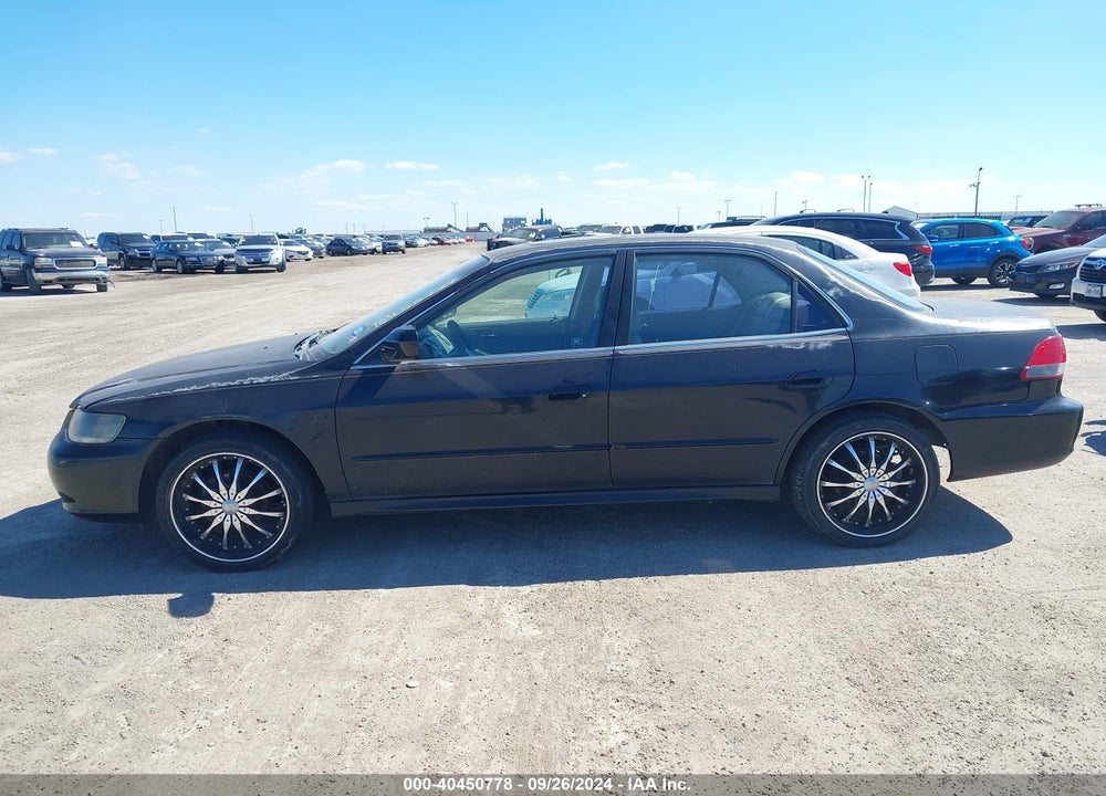 2002 HONDA ACCORD 2.3 EX/2.3 SE VIN: 1HGCG66862A090911