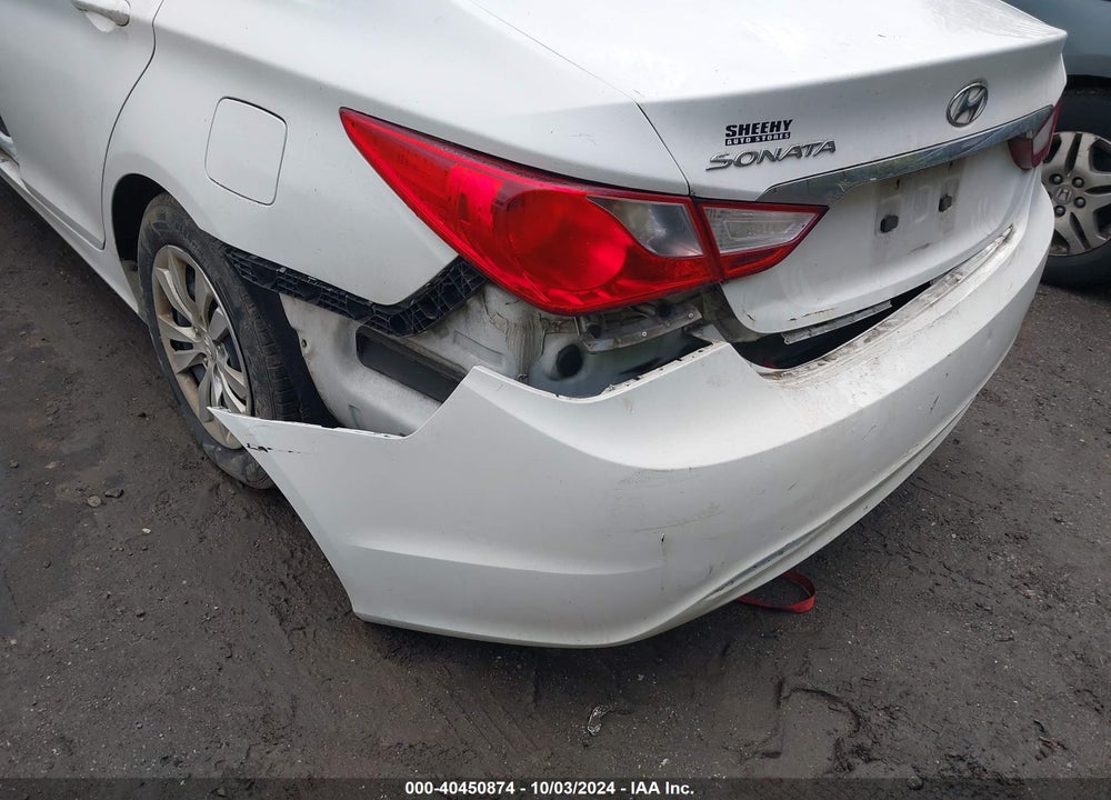 2013 HYUNDAI SONATA GLS VIN: 5NPEB4AC1DH533158