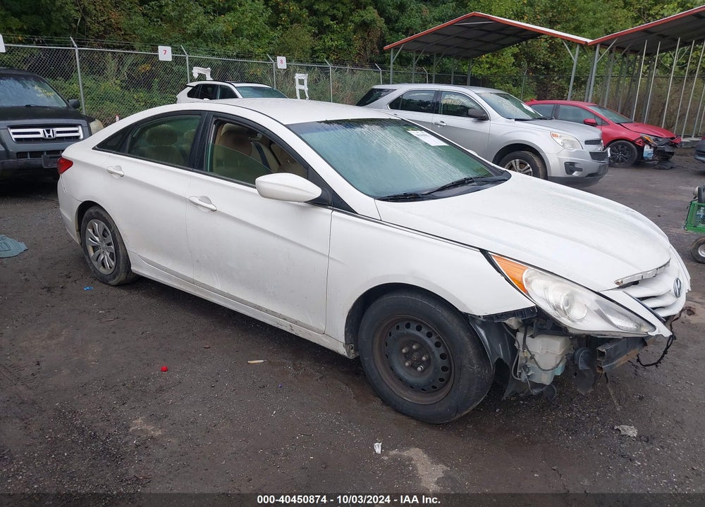 2013 HYUNDAI SONATA GLS VIN: 5NPEB4AC1DH533158