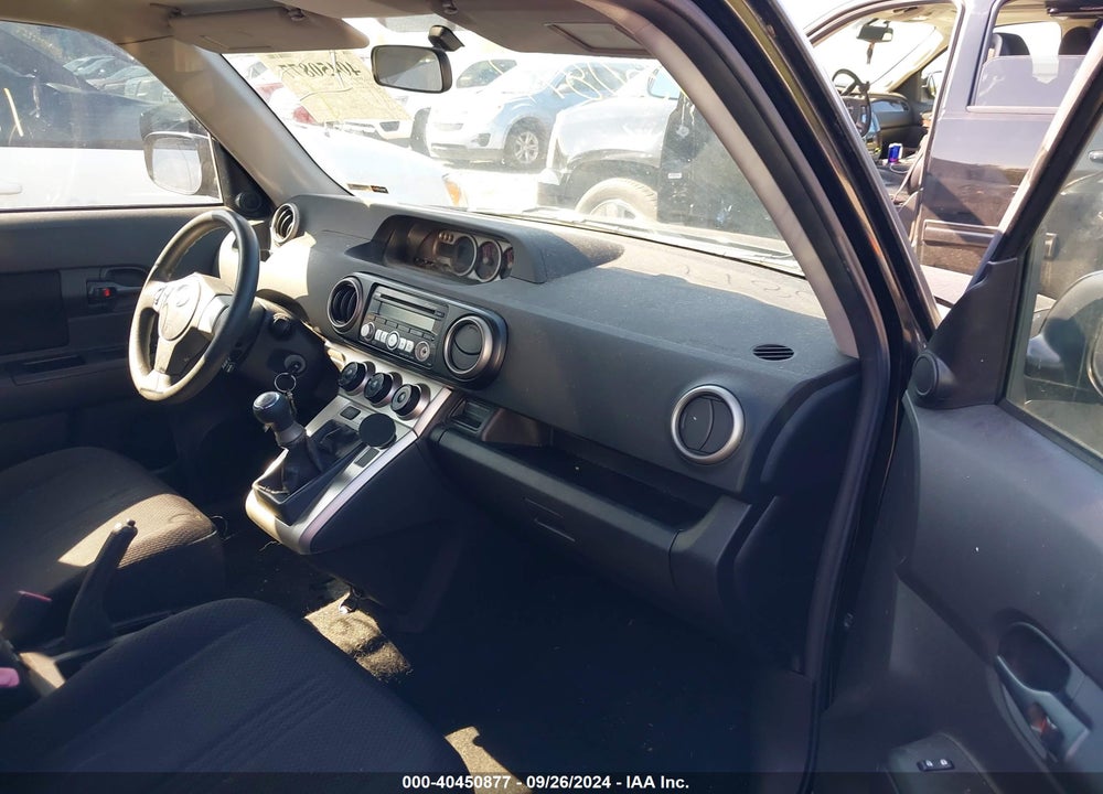 2009 SCION XB BASE (RETAIL ORDERS ONLY) (M5) VIN: JTLKE50E591088963