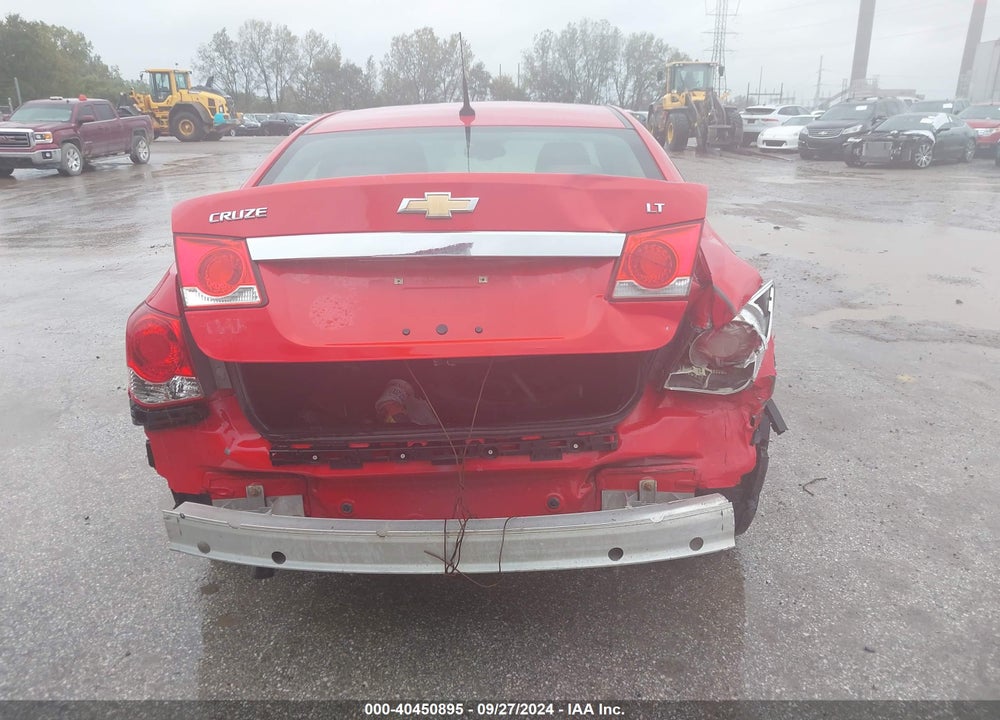 2014 CHEVROLET CRUZE 1LT AUTO VIN: 1G1PC5SB2E7120844