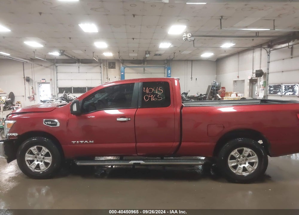 2017 NISSAN TITAN SV VIN: 1N6AA1C82HN553401