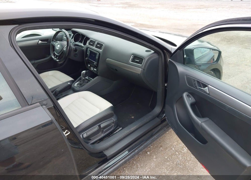 2016 VOLKSWAGEN JETTA 1.8T SPORT VIN: 3VWD17AJ1GM278604