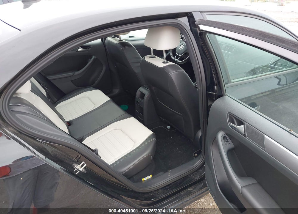 2016 VOLKSWAGEN JETTA 1.8T SPORT VIN: 3VWD17AJ1GM278604