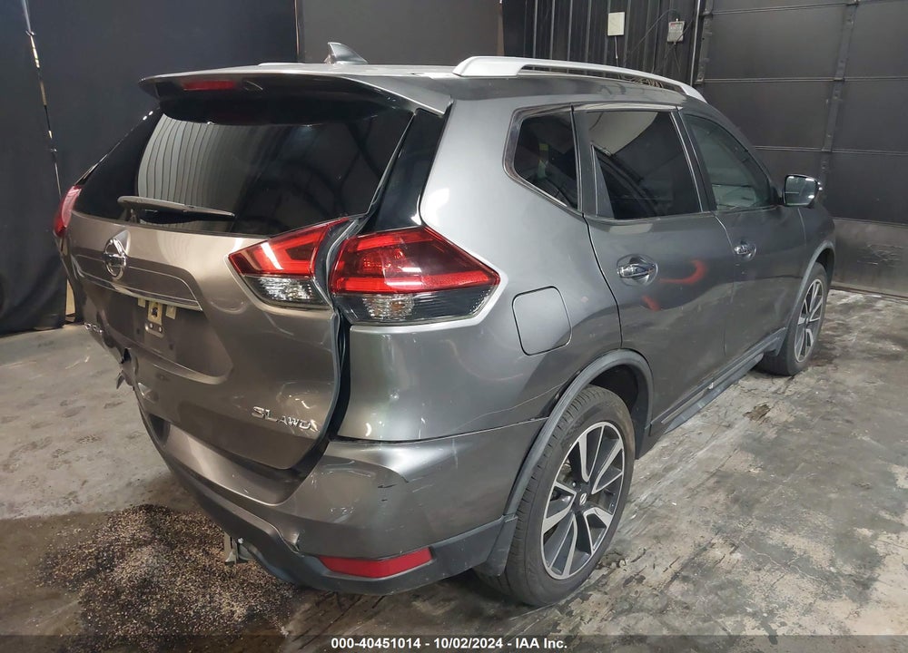 2018 NISSAN ROGUE SL VIN: JN8AT2MV9JW341414