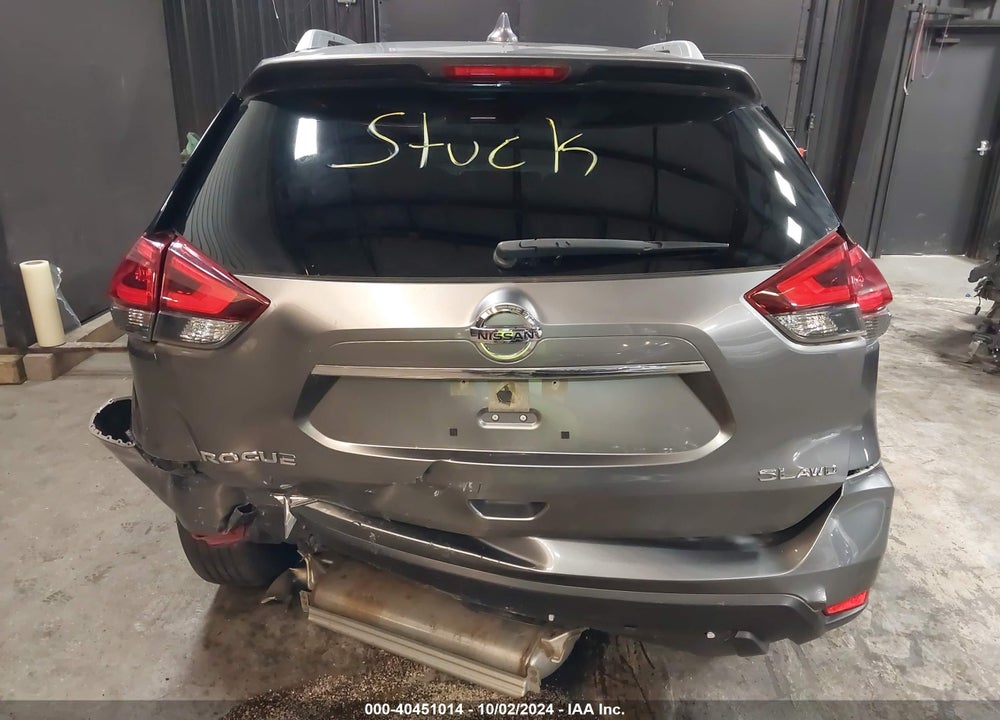 2018 NISSAN ROGUE SL VIN: JN8AT2MV9JW341414