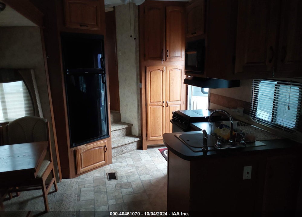 2010 COACHMEN NORTH RIDGE VIN: 5ZT3NRXB8AA301846