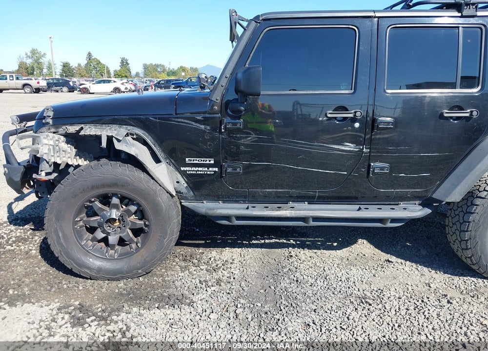 2016 JEEP WRANGLER UNLIMITED SPORT VIN: 1C4BJWDG4GL145115