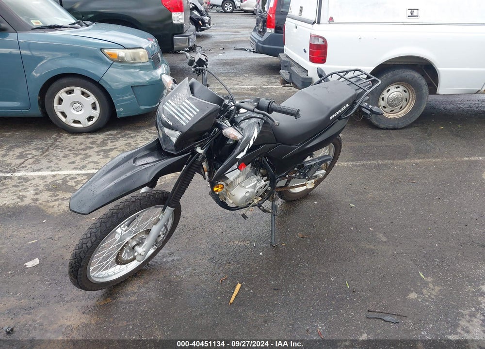 2023 HONDA XR150L E VIN: 3H1KD1310PD004012