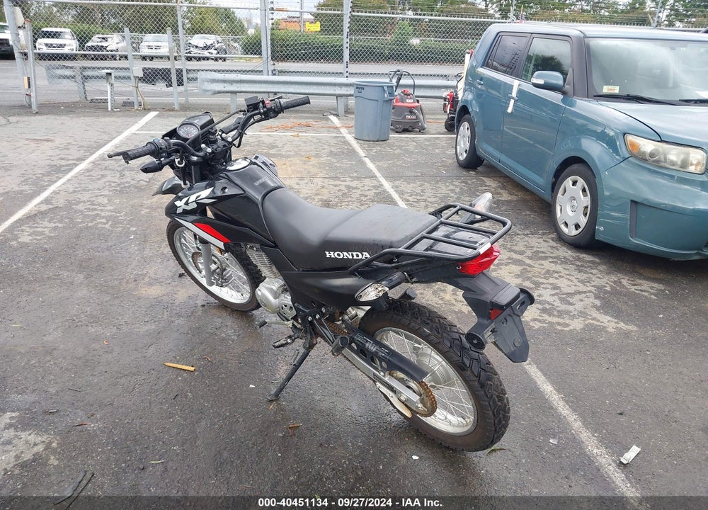 2023 HONDA XR150L E VIN: 3H1KD1310PD004012