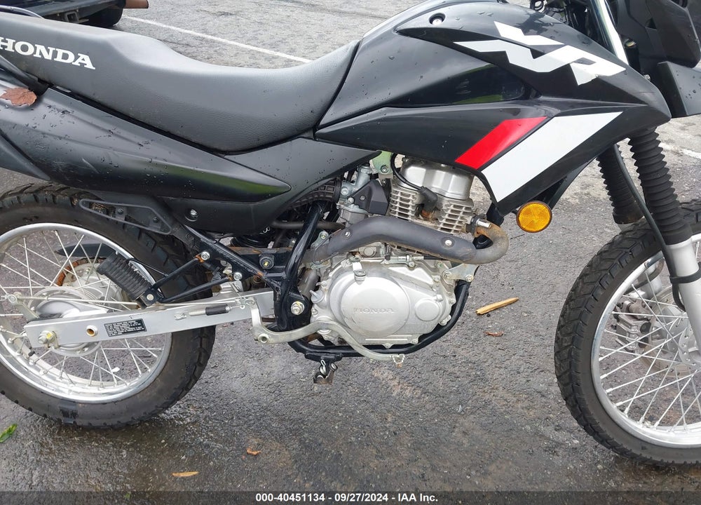 2023 HONDA XR150L E VIN: 3H1KD1310PD004012