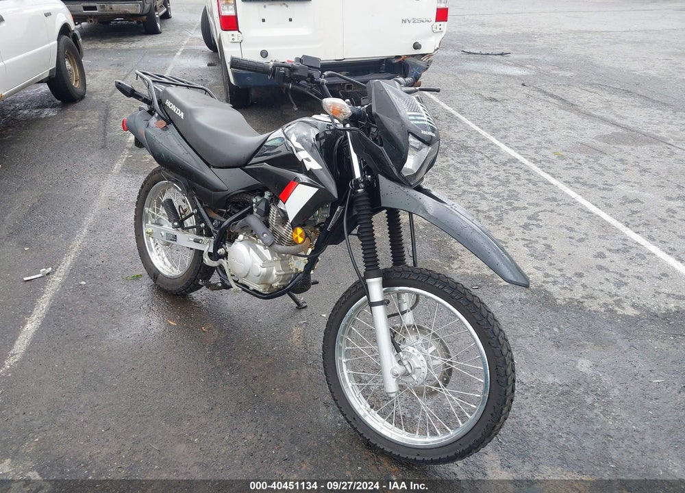 2023 HONDA XR150L E VIN: 3H1KD1310PD004012